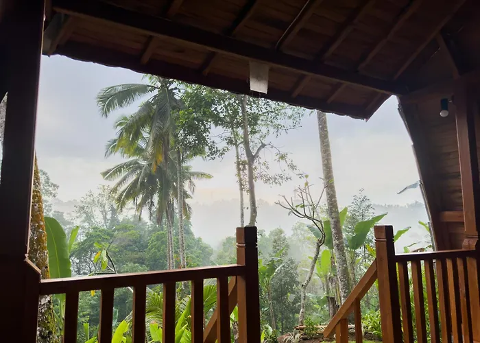 Ayung Melasti Wooden House
