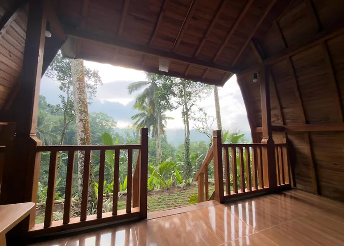 Konukevi Ayung Melasti Wooden House
